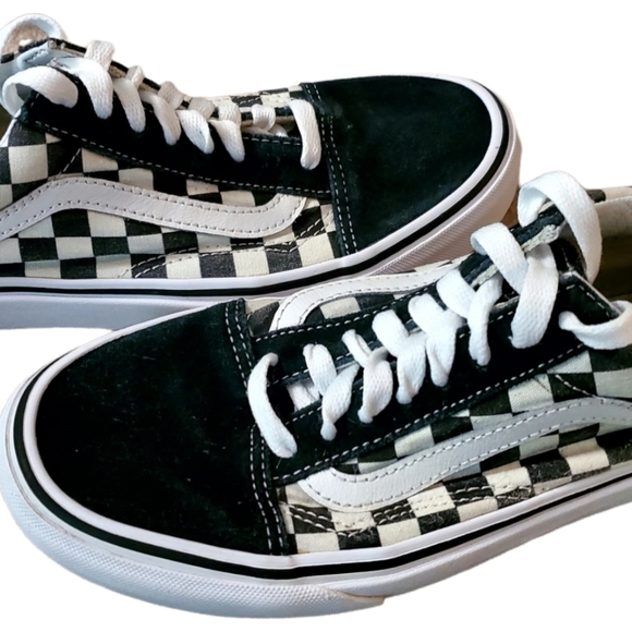 Unisex Old Skool Checkered Vans - Picture 10 of 12